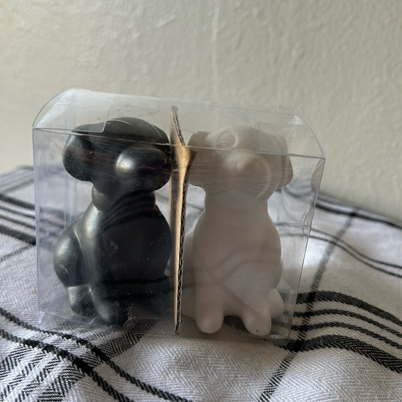 Other - Salt & Pepper Shaker- puppies